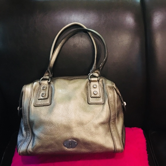 Fossil Handbags - Fossil handbag  beautiful Metallic gold color